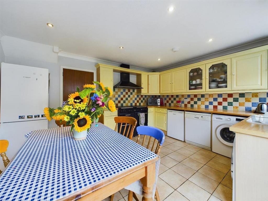 Kitchen/Breakfast Room