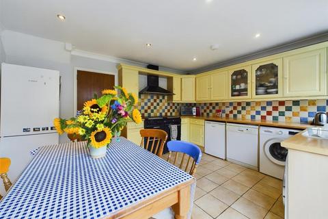 undefined, Springfield Road, Crawley RH11