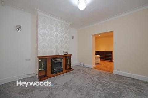 3 bedroom semi-detached house to rent, High Lane, Burslem, Stoke-on-Trent, Staffordshire