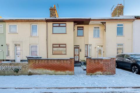 3 bedroom terraced house for sale, Clemence Street, Lowestoft