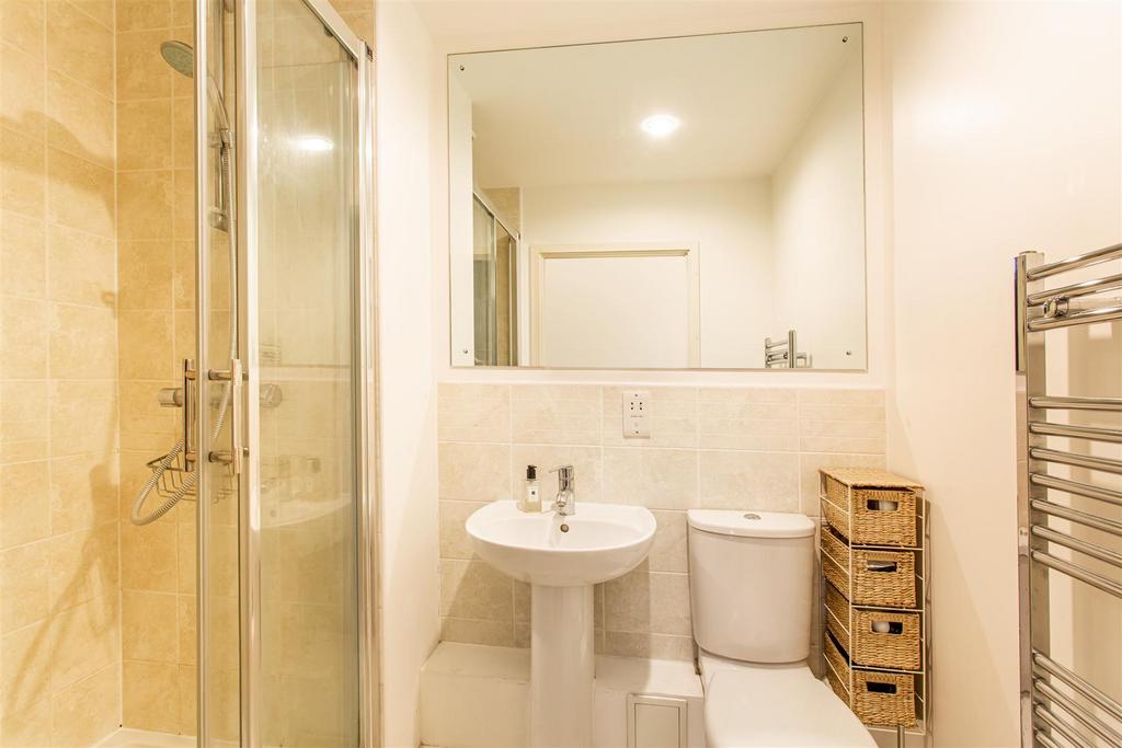 En suite bathroom