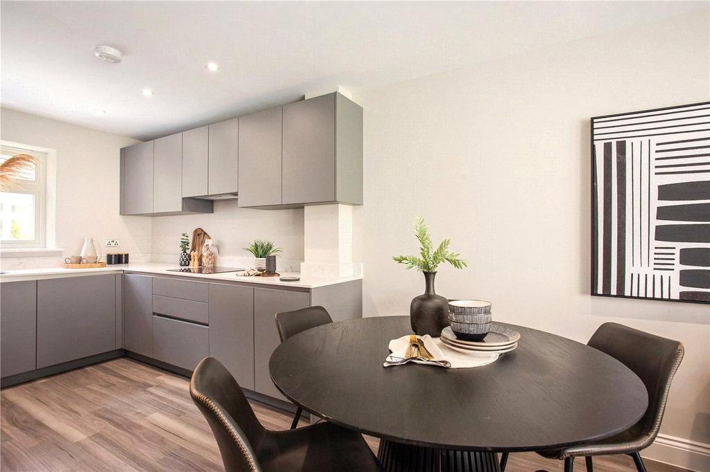 Kitchen / Dining