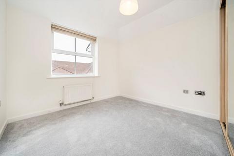 2 bedroom flat for sale, Coppetts Road, London N10