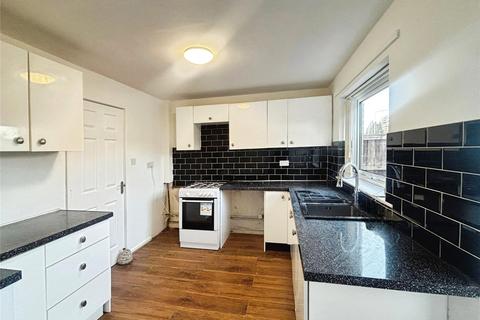3 bedroom terraced house to rent, Lowcroft, Lancashire WN8