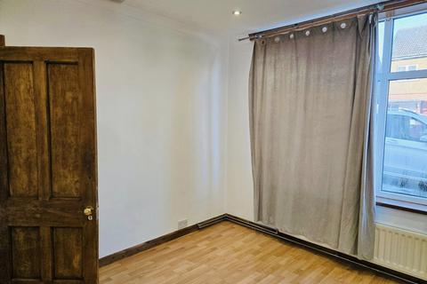 undefined, Seymour Road, Luton LU1