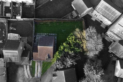 3 bedroom detached house for sale, Warren Drive, Leicester, Leicestershire