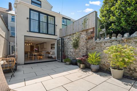 5 bedroom townhouse for sale, Eaton Crescent, Swansea