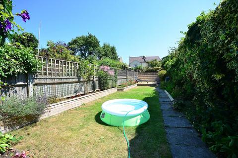 3 bedroom terraced house to rent, Graham Road, Wimbledon, London, SW19