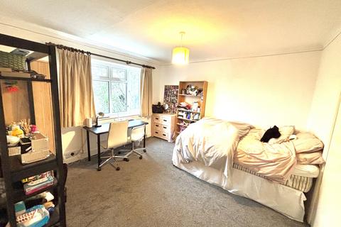 4 bedroom detached house for sale, Mount Lee, Egham, Surrey, TW20