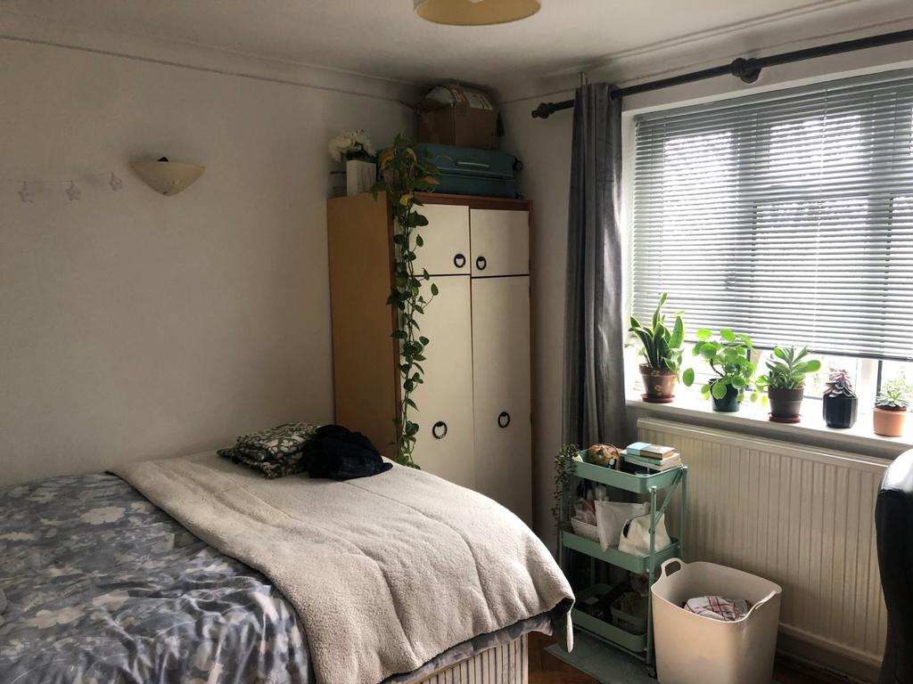 Diner-bedroom