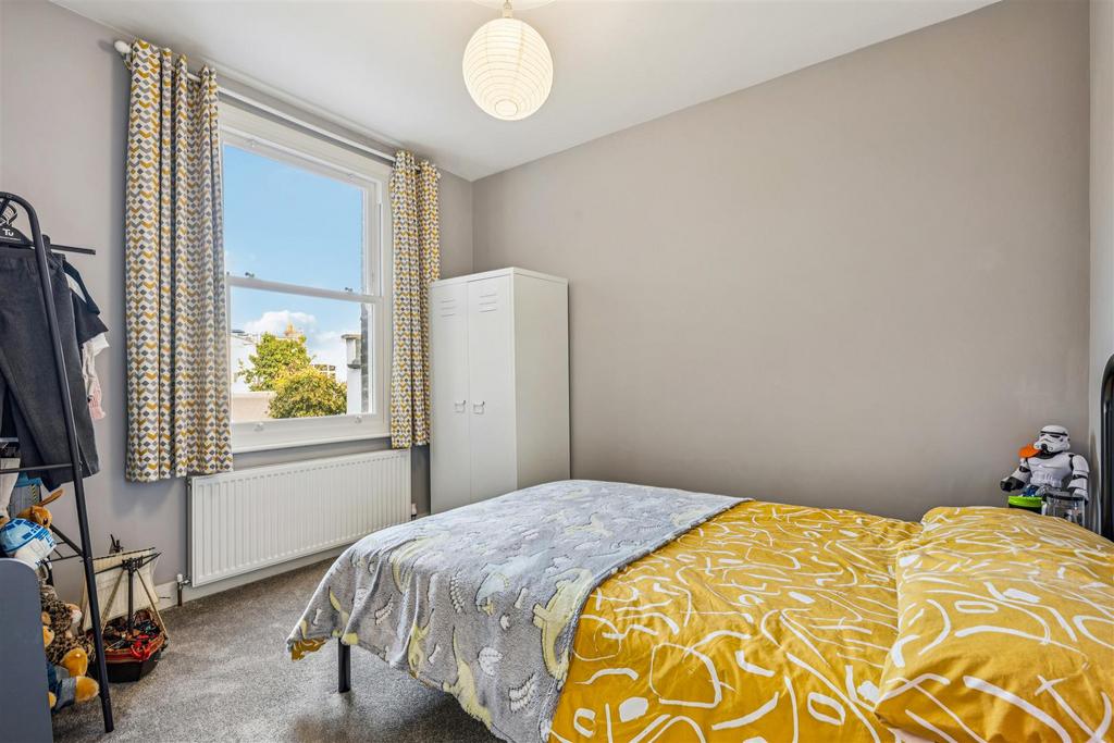 Saville Road, W4 - FOR SALE