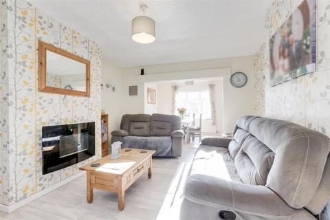 3 bedroom semi-detached house for sale, Barbara Square, Hucknall NG15