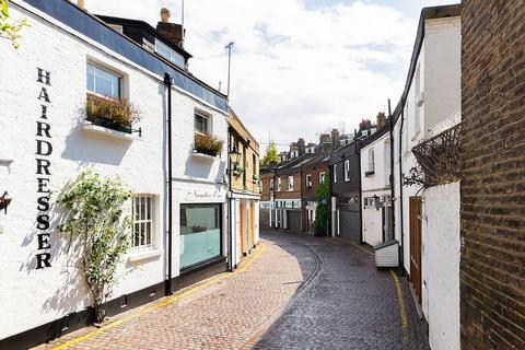 2 bedroom flat to rent, Drayson Mews, Kensington, London, W8