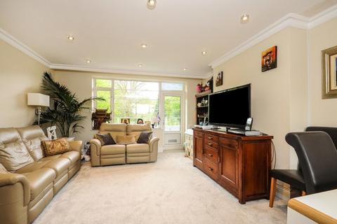 undefined, Wimbledon Park Side, London, SW19