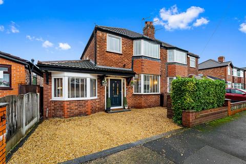 3 bedroom semi-detached house for sale, Craddock Road, Sale