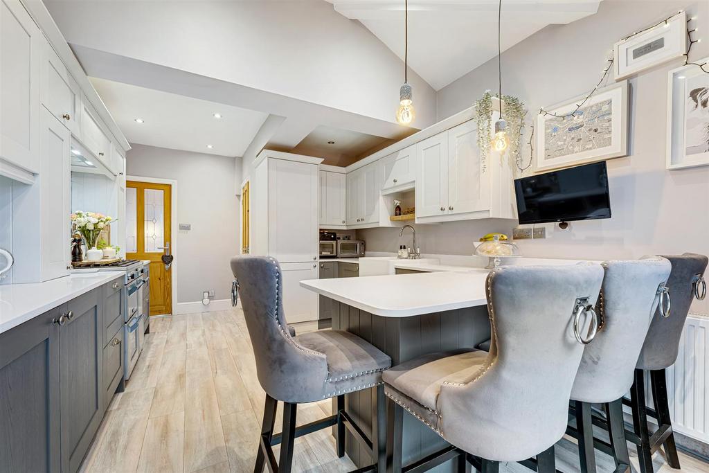 Breakfast Kitchen 6