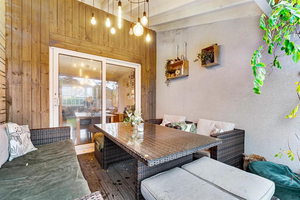 Covered Patio 2