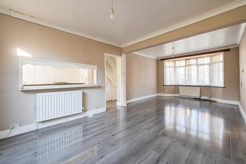3 bedroom terraced house for sale, Stirling Road, London, E17