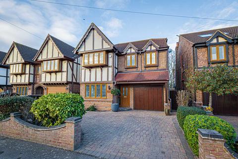 undefined, Canewdon View Road, Ashingdon, SS4