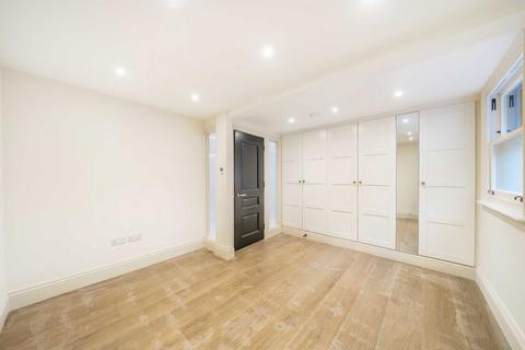 undefined, Narbonne Avenue, London SW4