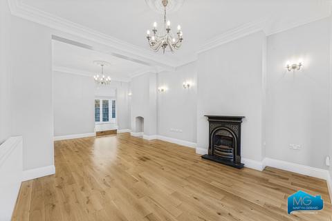 undefined, Parkhurst Road, Friern Barnet, London, N11