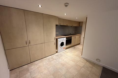 1 bedroom flat to rent, The Triangle, Bournemouth,