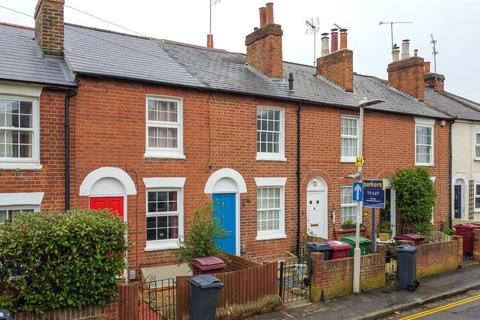 4 bedroom terraced house to rent, St Johns Road, Berkshire RG1