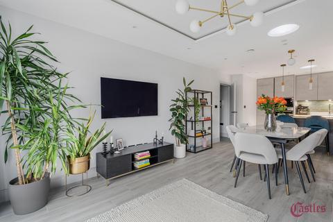 2 bedroom flat for sale, Berkeley House, Crouch End, N8