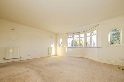 2 bedroom detached bungalow for sale, Mountview Road, Clacton-on-Sea CO15