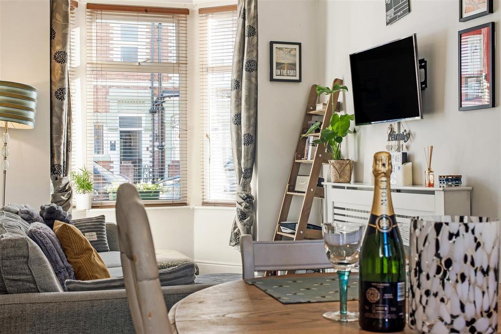 Living room features.jpg
