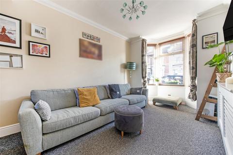 3 bedroom terraced house for sale, Kimbolton Road, Portsmouth