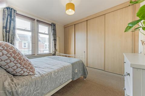 3 bedroom terraced house for sale, Kimbolton Road, Portsmouth