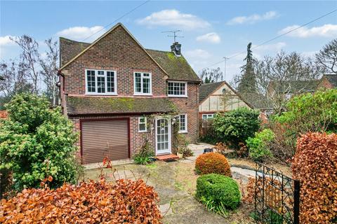 4 bedroom detached house for sale, Bridgefield, Farnham, Surrey, GU9