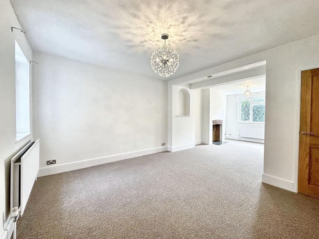Living/Dining Room