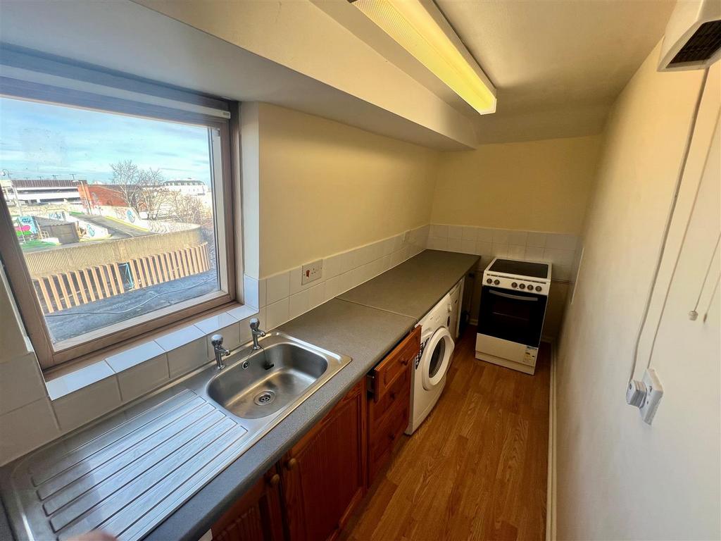 Kitchen.jpg