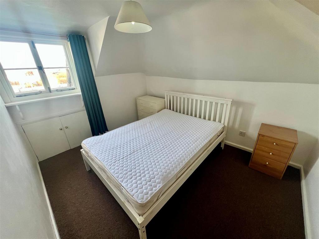 Bedroom.jpg