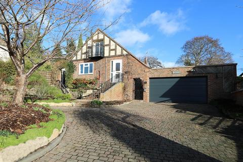 undefined, Whitchurch On Thames - walk to shops, restaurants & train station