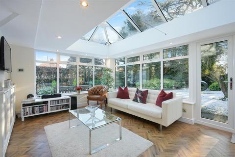 undefined, Tadorne Road, Tadworth