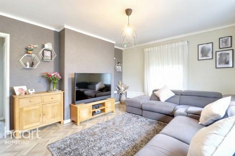 undefined, Prospect Place, Romford, RM5 3DS