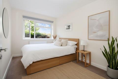 2 bedroom flat for sale, Denham Green Lane, Denham, UB9