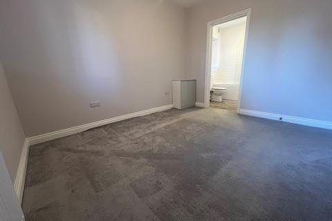 1 bedroom flat to rent, Southbourne Road, Bournemouth, BH6