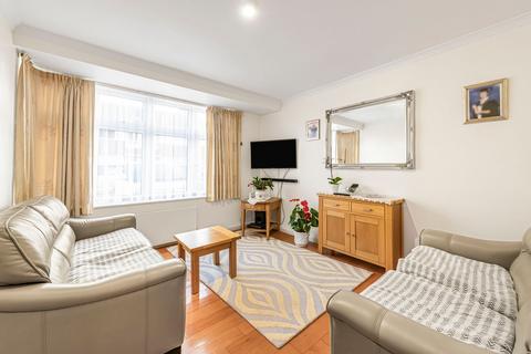 3 bedroom terraced house for sale, Rosa Avenue, Ashford, TW15