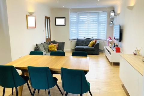 3 bedroom detached house for sale, Cranmer Road, Edgware HA8