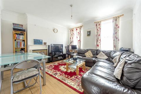 2 bedroom flat to rent, Battersby Road, London, SE6 1SB