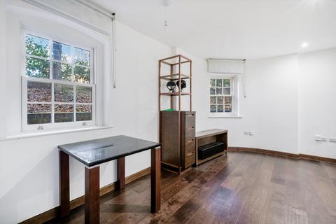 undefined, King Henry Terrace, The Highway, Wapping, London, E1W