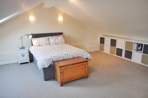 3 bedroom terraced house for sale, Swaddons Mill, Horsebrook, Calne