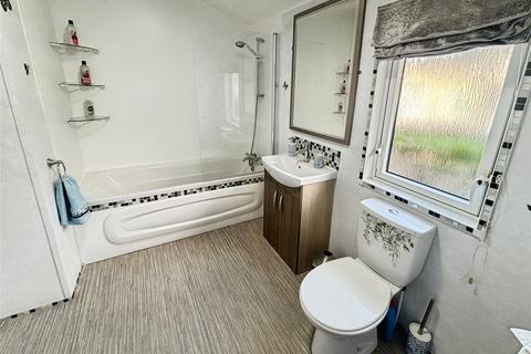 2 bedroom detached house for sale, Melville Road, Southsea, Hampshire