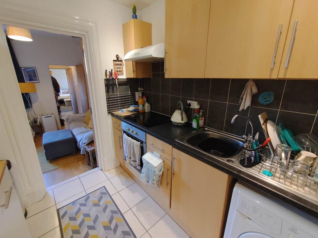 Kitchen (1)