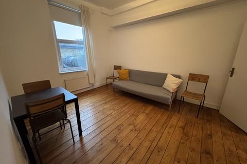 undefined, Stoke Newington High Street, London N16