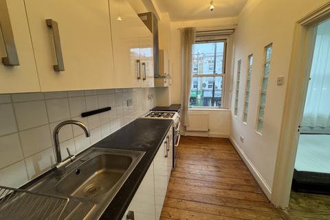 undefined, Stoke Newington High Street, London N16